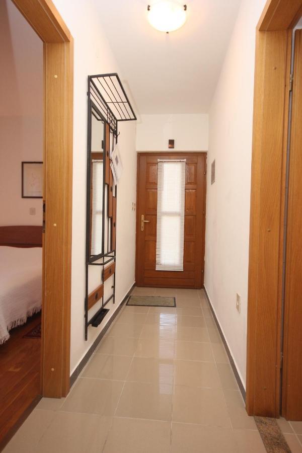 Apartments With A Parking Space Presika, Labin - 7390 Экстерьер фото