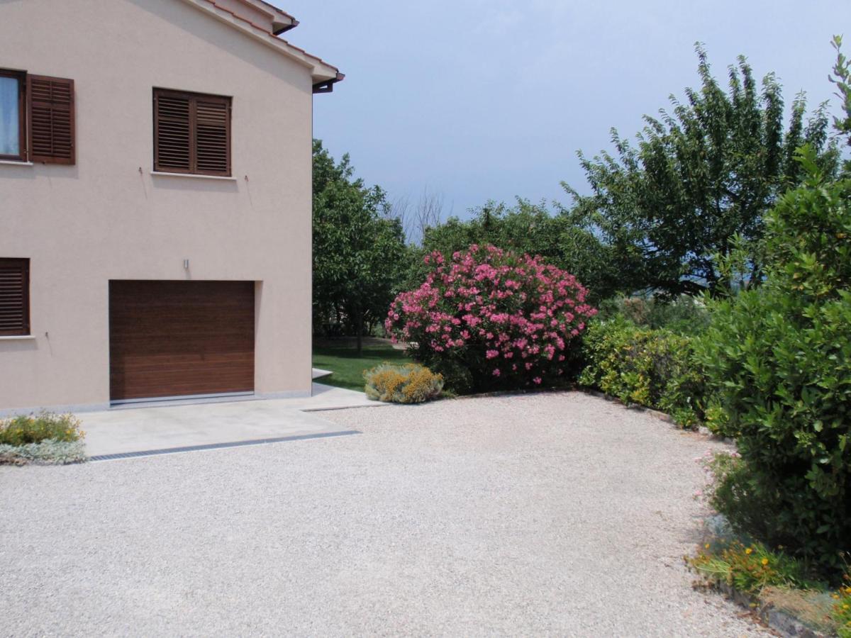 Apartments With A Parking Space Presika, Labin - 7390 Экстерьер фото